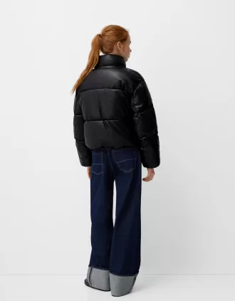 Geaca puf din imitatie de piele