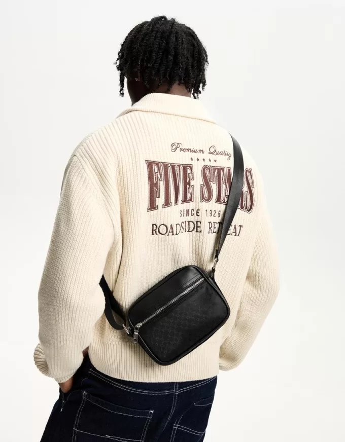 Geantă tip crossbody tehnică imprimată Geantă tip crossbody tehnică imprimată