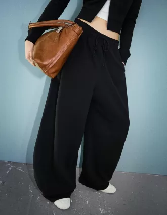 Hanorac material pantaloni butoi