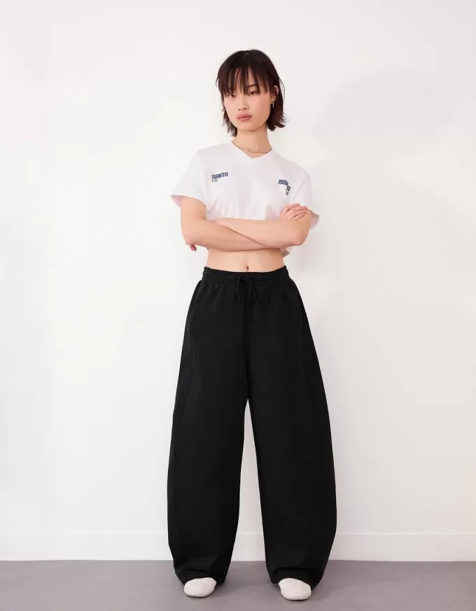 Hanorac material pantaloni butoi Hanorac material pantaloni butoi
