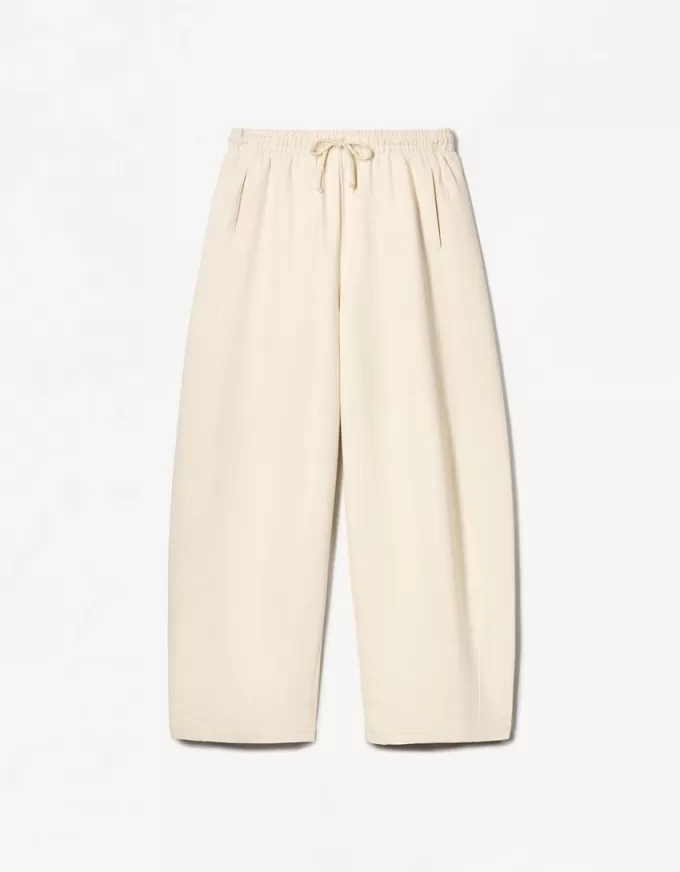 Hanorac material pantaloni butoi Hanorac material pantaloni butoi