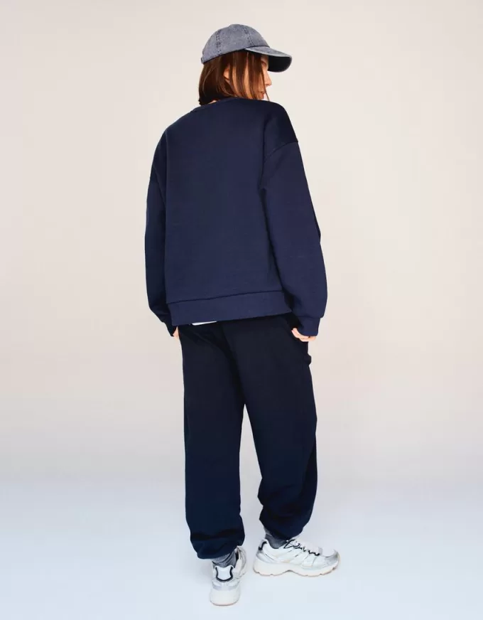 Hanorac oversize cu buzunare laterale Hanorac oversize cu buzunare laterale