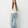 Hanorac oversize cu buzunare laterale Hanorac oversize cu buzunare laterale