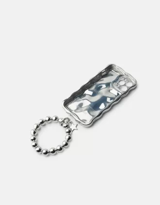 Husa metalica pentru telefon mobil cu bratara
