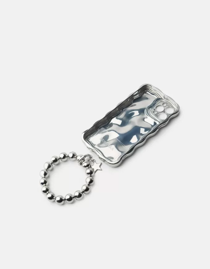 Husa metalica pentru telefon mobil cu bratara Husa metalica pentru telefon mobil cu bratara