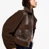 Jachetă cu două fețe, cu mâneci din imitație de shearling Jachetă cu două fețe, cu mâneci din imitație de shearling
