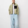 Jachetă din faux shearling cu detalii contrastante Jachetă din faux shearling cu detalii contrastante