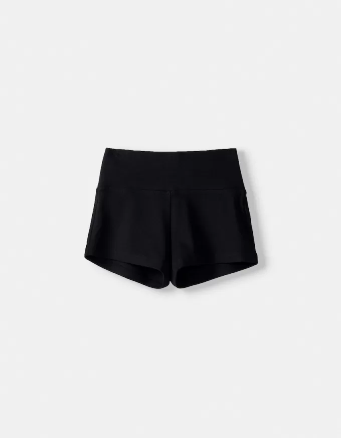 Mini pantaloni scurți Mini pantaloni scurți
