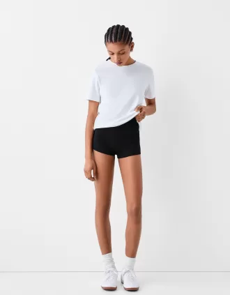 Mini pantaloni scurți