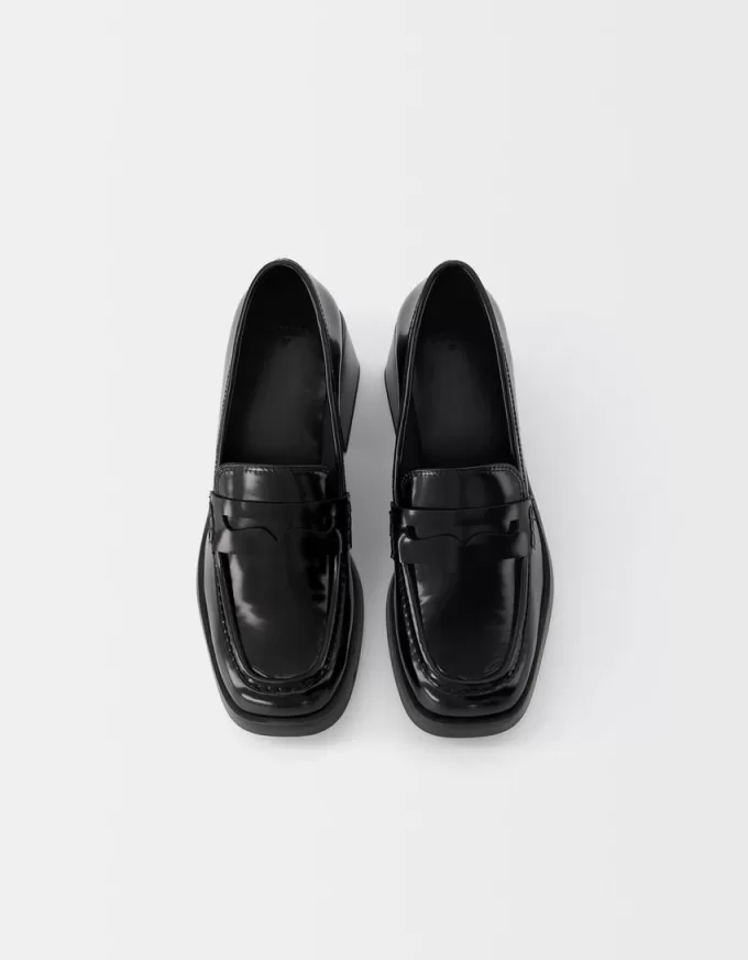 Mocasini cu toc inalt Mocasini cu toc inalt