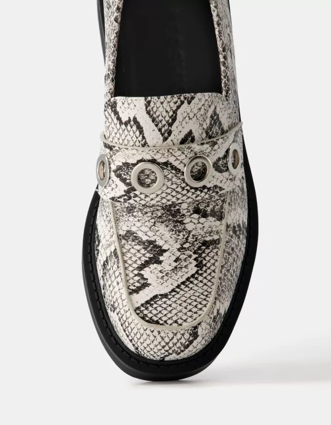 Mocasini plat cu imprimeu animal