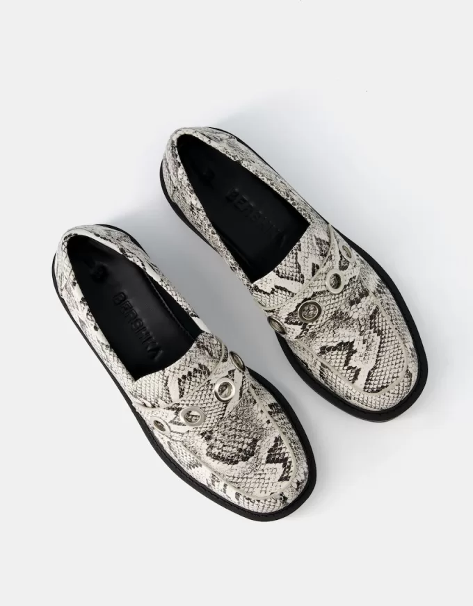 Mocasini plat cu imprimeu animal