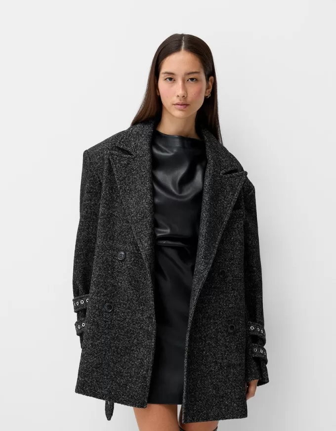 Palton Generation Bershka cu ochiuri Palton Generation Bershka cu ochiuri