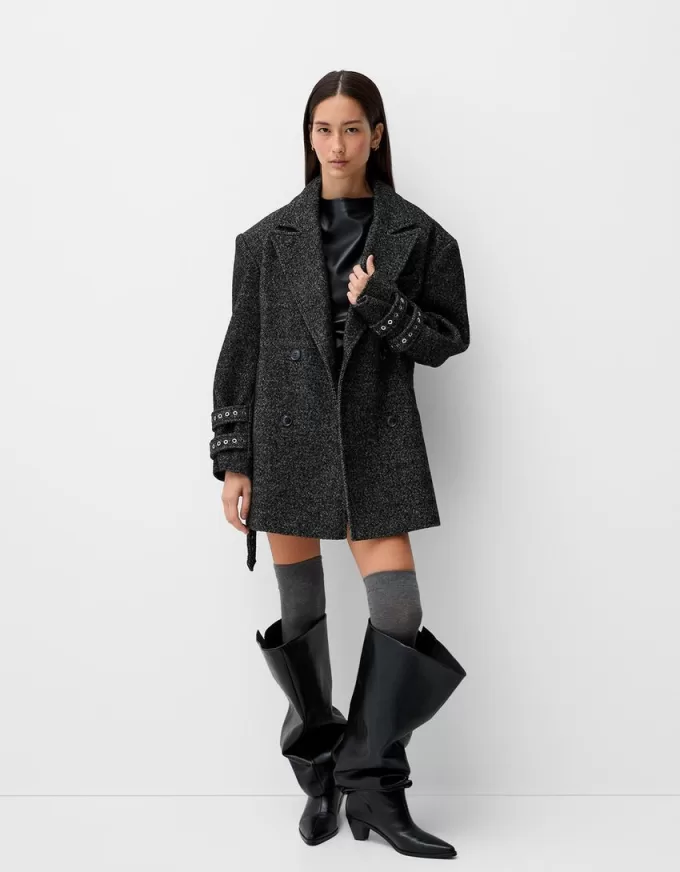 Palton Generation Bershka cu ochiuri Palton Generation Bershka cu ochiuri