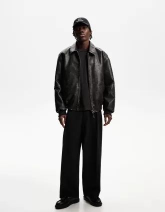 Pantaloni croiți super largi