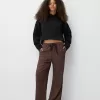 Pantaloni cu dungi drepte, cu talie elastică Pantaloni cu dungi drepte, cu talie elastică