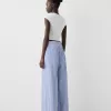 Pantaloni cu dungi late cu efect sifonat Pantaloni cu dungi late cu efect sifonat