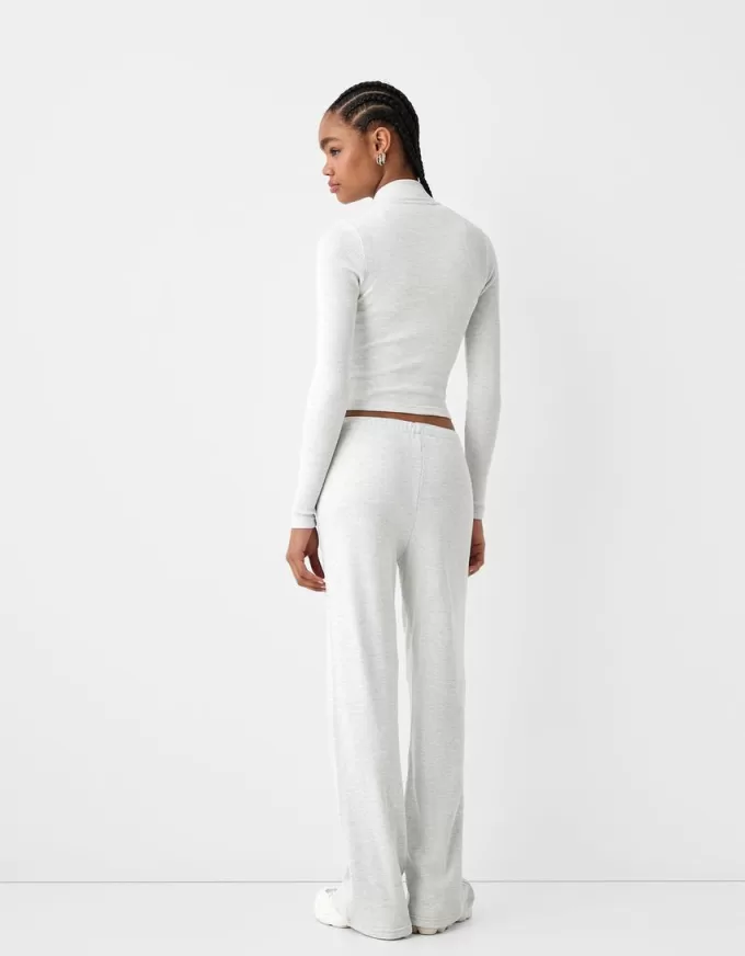 Pantaloni cu textura waffle