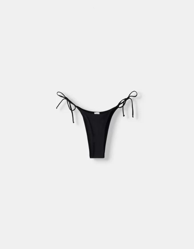 Pantaloni de bikini triunghi