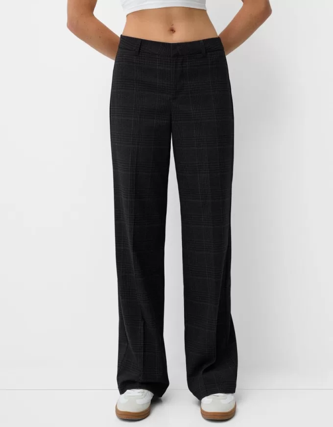 Pantaloni de croitorie cu picioare largi Pantaloni de croitorie cu picioare largi