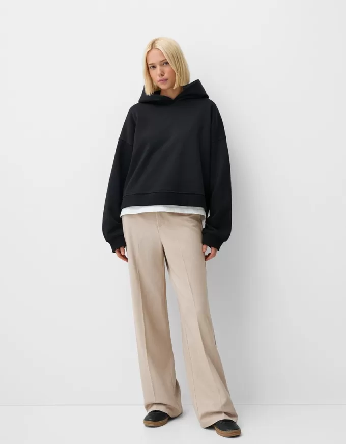 Pantaloni de croitorie cu picioare largi Pantaloni de croitorie cu picioare largi