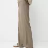 Pantaloni de croitorie cu picioare largi Pantaloni de croitorie cu picioare largi