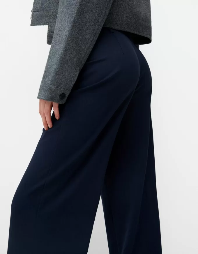 Pantaloni de croitorie cu picioare largi Pantaloni de croitorie cu picioare largi