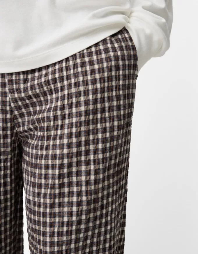 Pantaloni de jogger cu picioare largi