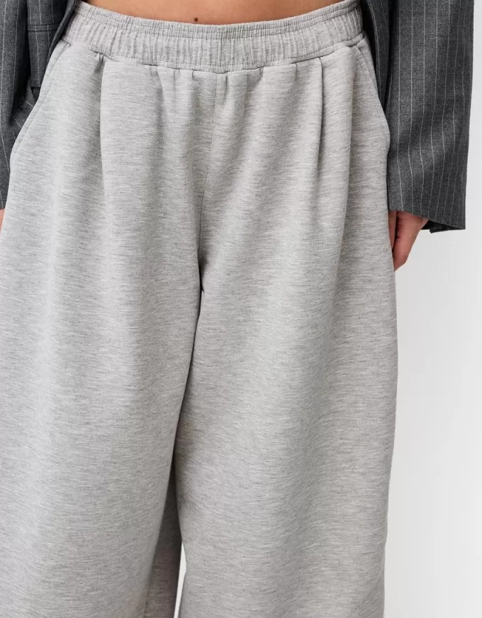 Pantaloni de pluș cu săgeți Pantaloni de pluș cu săgeți