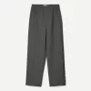 Pantaloni de trening croiți cu croială dreaptă Pantaloni de trening croiți cu croială dreaptă