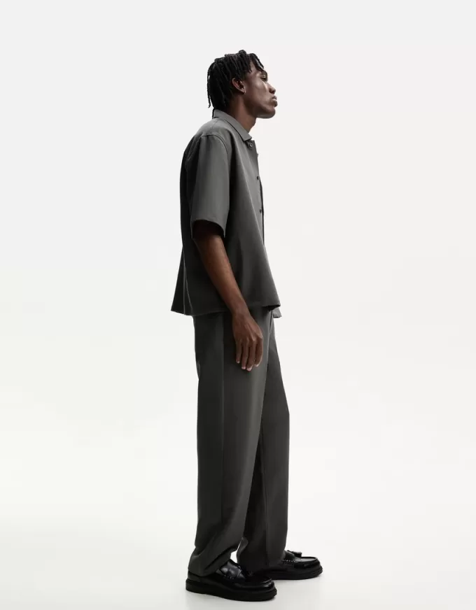 Pantaloni de trening croiți cu croială dreaptă Pantaloni de trening croiți cu croială dreaptă