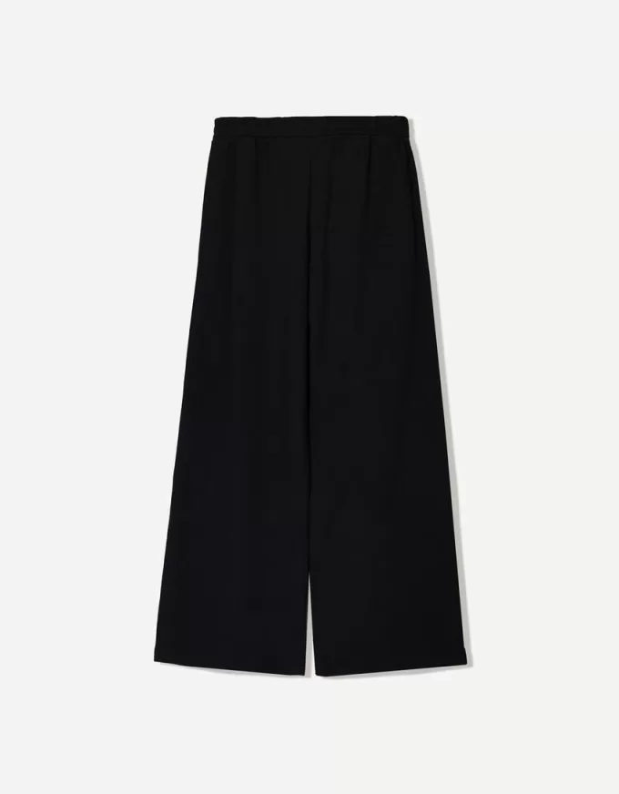 Pantaloni de trening cu picioare largi Pantaloni de trening cu picioare largi