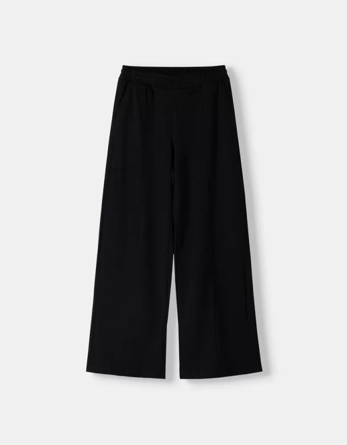 Pantaloni de trening cu picioare largi Pantaloni de trening cu picioare largi