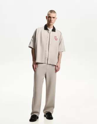 Pantaloni de trening largi
