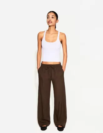 Pantaloni din amestec de in cu bandă elastică în talie