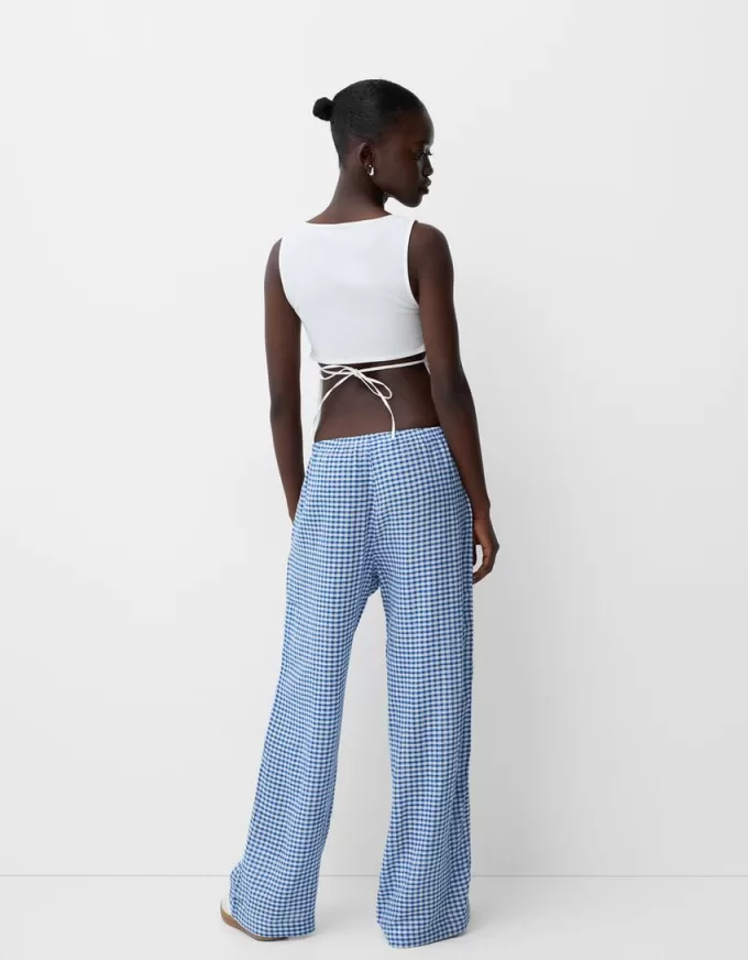 Pantaloni din carouri vichy
