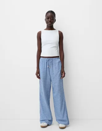 Pantaloni din carouri vichy
