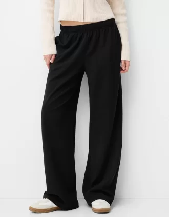 Pantaloni drepte