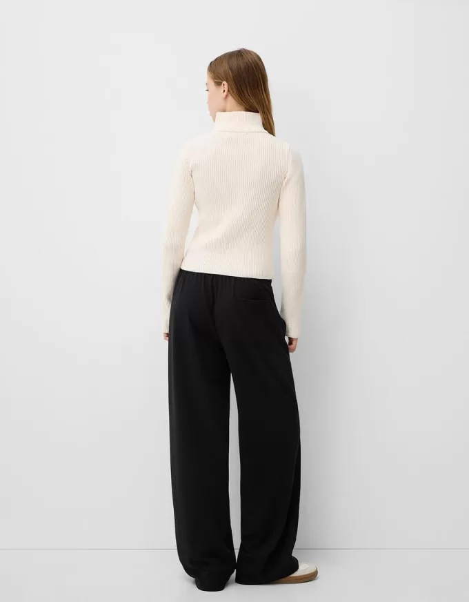 Pantaloni drepte Pantaloni drepte