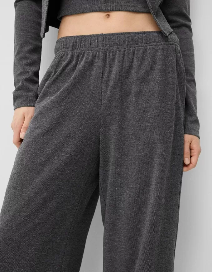 Pantaloni drepte Pantaloni drepte