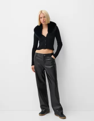 Pantaloni drepti din imitatie de piele