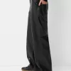 Pantaloni drepti din imitatie de piele