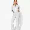 Pantaloni evazați