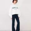 Pantaloni evazați
