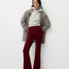 Pantaloni evazați cu nervuri în talie Pantaloni evazați cu nervuri în talie