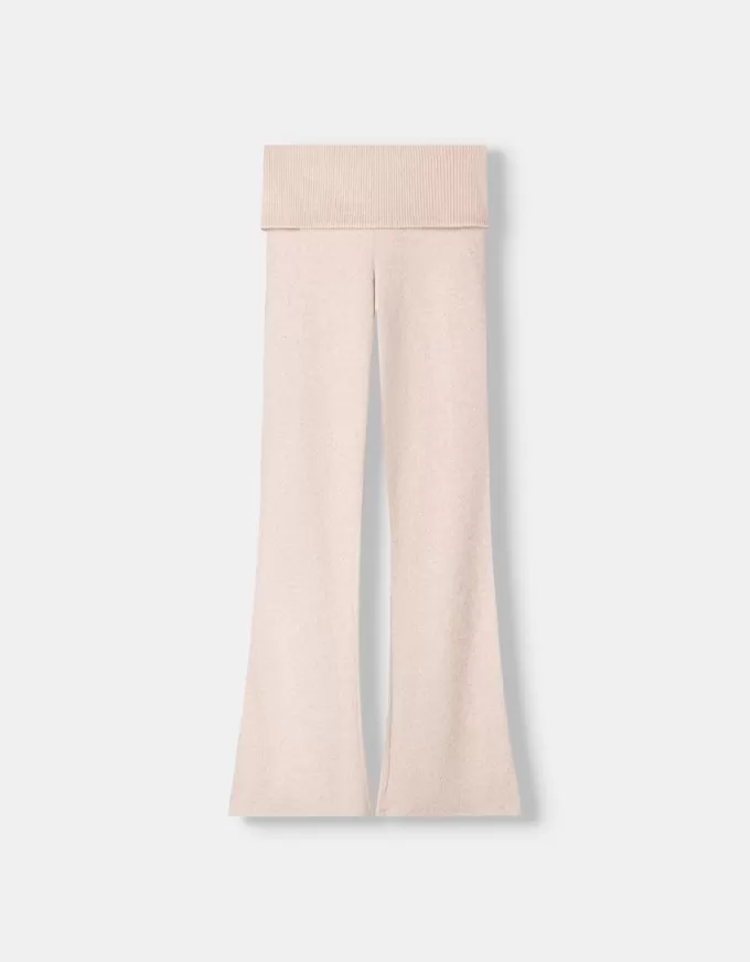 Pantaloni evazați la atingere moale, cu talie rabatabilă Pantaloni evazați la atingere moale, cu talie rabatabilă