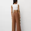 Pantaloni fluidi cu legături laterale Pantaloni fluidi cu legături laterale