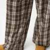 Pantaloni în carouri cu potrivire dreaptă Pantaloni în carouri cu potrivire dreaptă