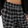Pantaloni în carouri cu potrivire dreaptă Pantaloni în carouri cu potrivire dreaptă