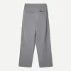 Pantaloni largi